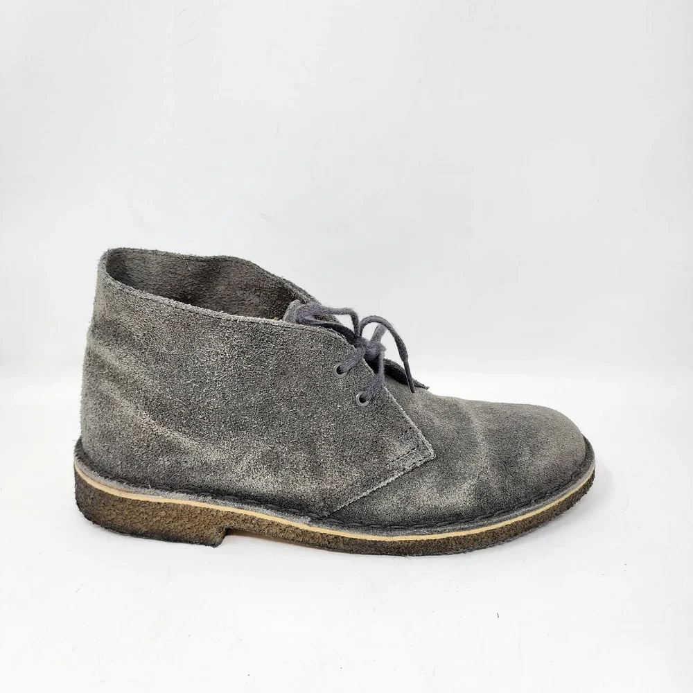 Clarks Originals Desert Boot Men's 9.5 Distressed Leather Chukka Ankle